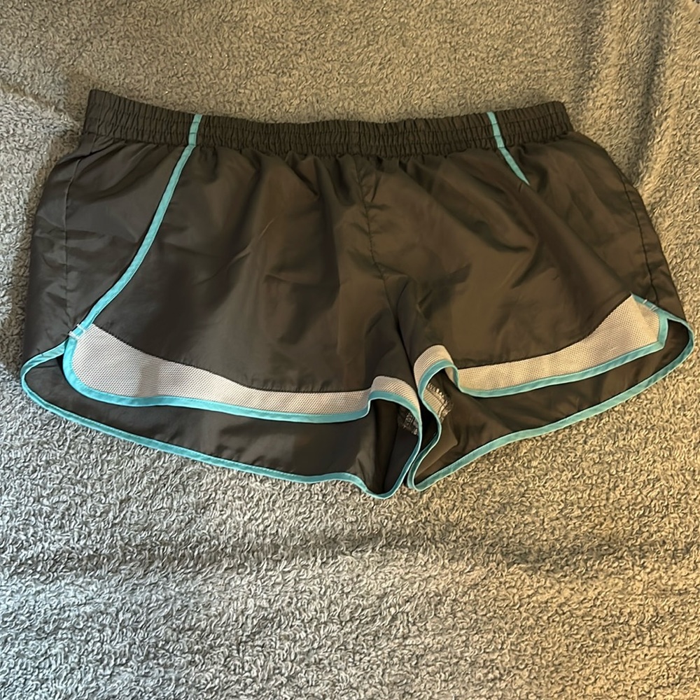 Running shorts